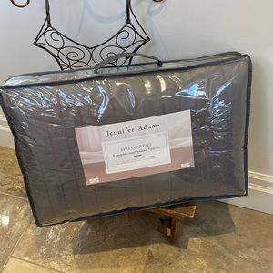 🆕 Jennifer Adams Home Codora 3 Piece Quilt Set